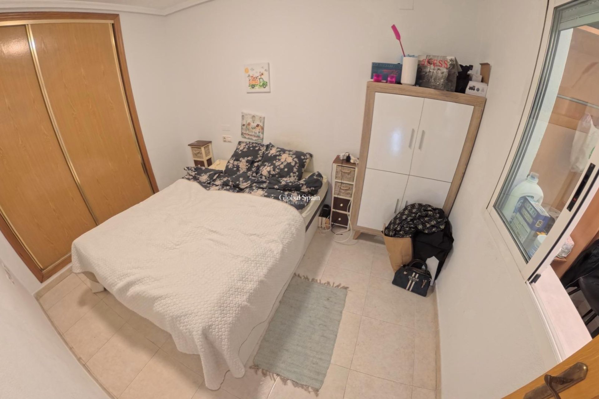 Odsprzedaż - MIESZKANIE -
TORREVIEJA - Center