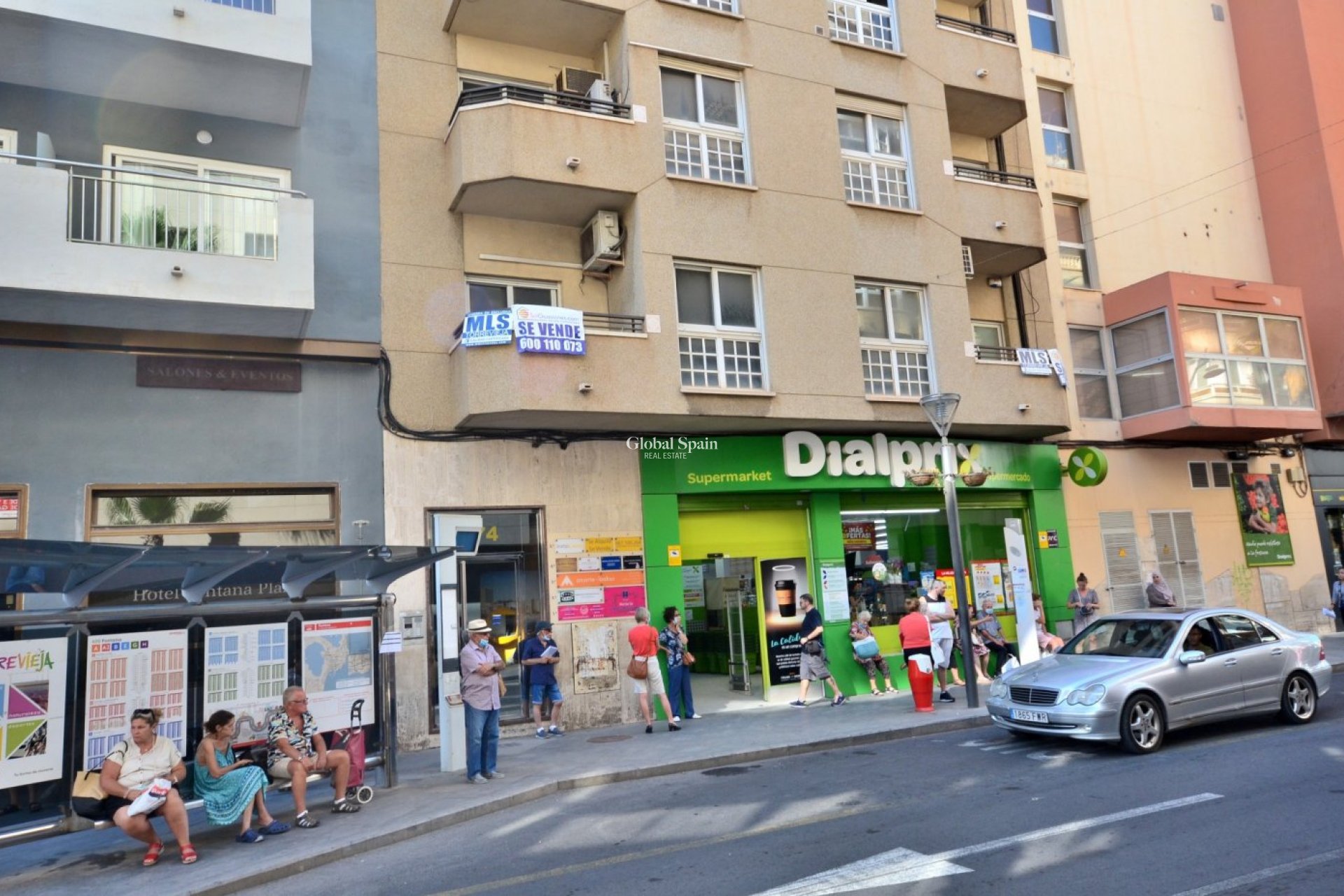 Odsprzedaż - MIESZKANIE -
TORREVIEJA - Center