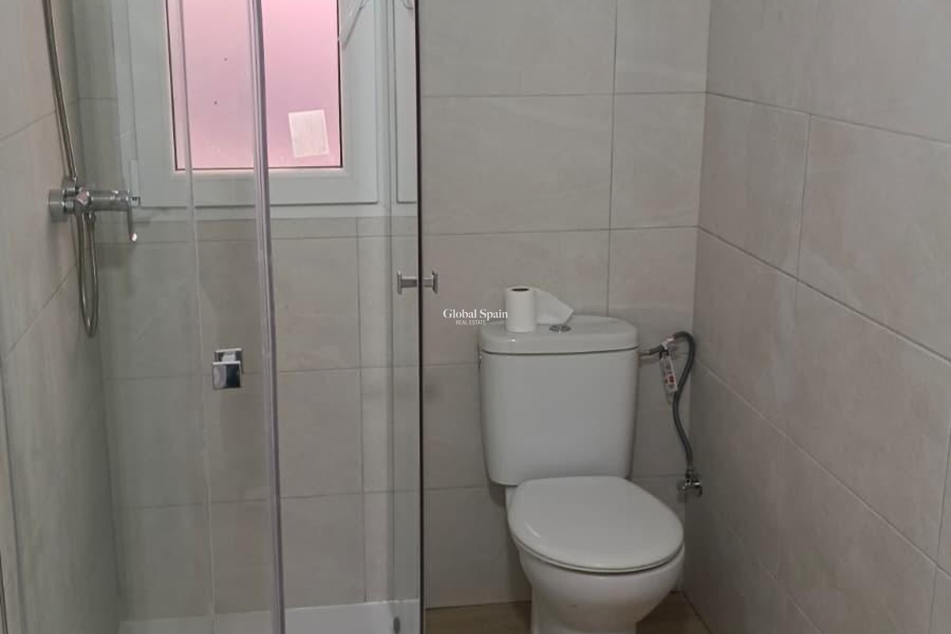 Odsprzedaż - MIESZKANIE -
TORREVIEJA - Center