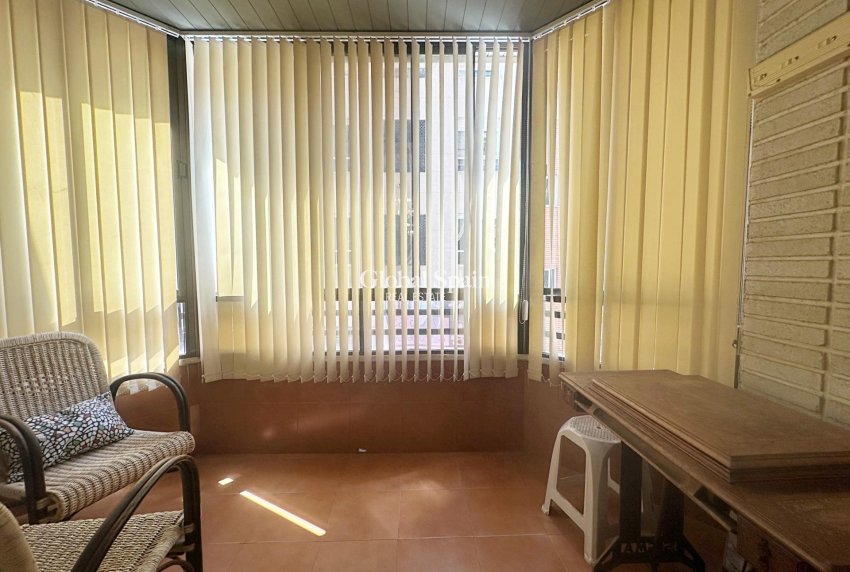 Odsprzedaż - MIESZKANIE -
TORREVIEJA - Center