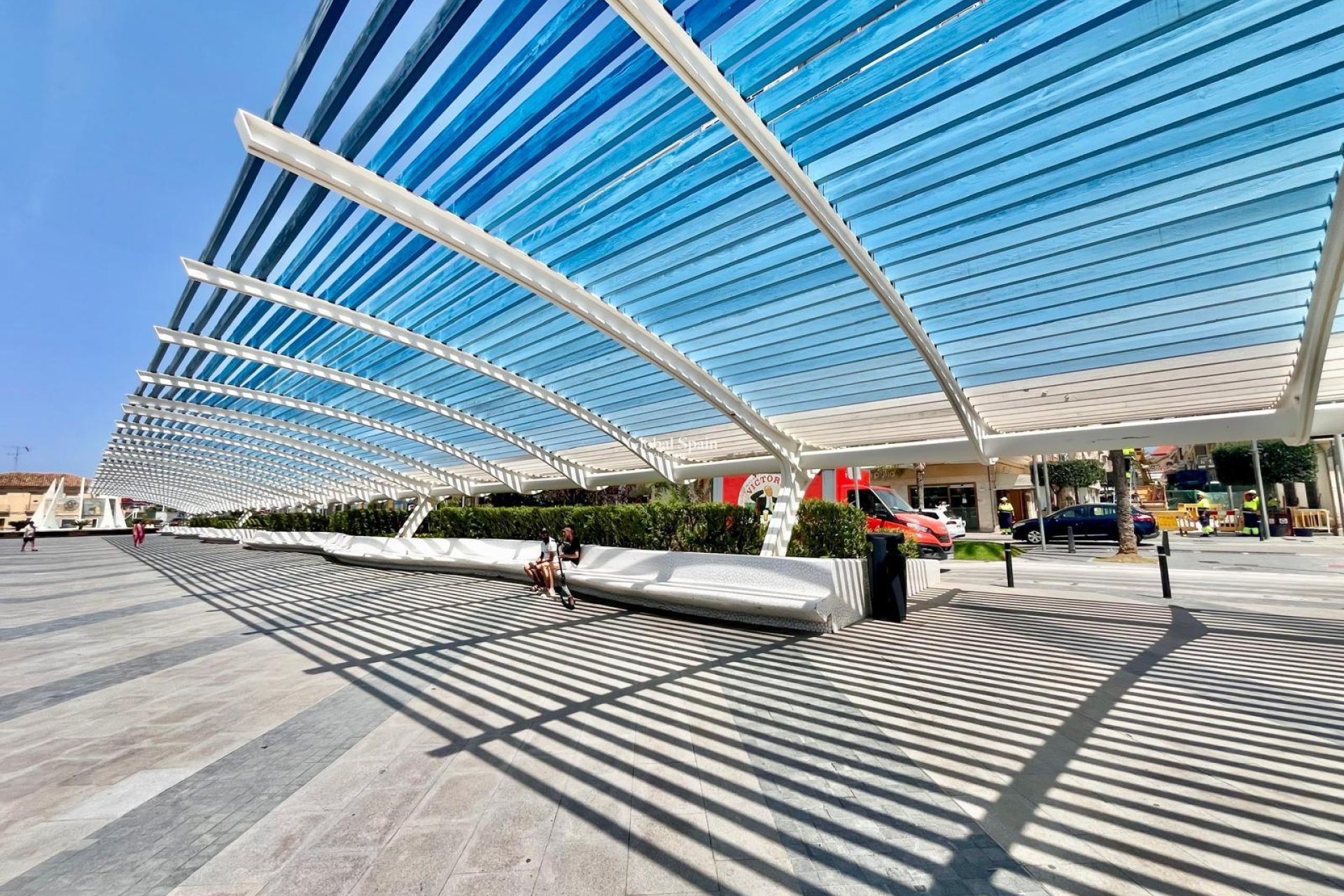 Odsprzedaż - MIESZKANIE -
TORREVIEJA - Center