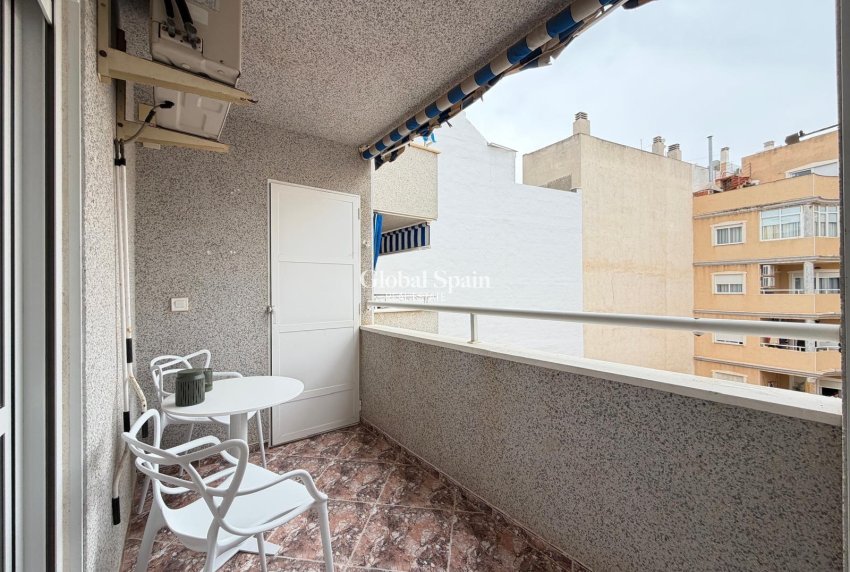 Odsprzedaż - MIESZKANIE -
TORREVIEJA - Center