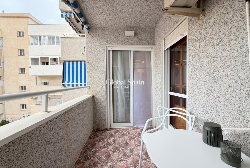 Odsprzedaż - MIESZKANIE -
TORREVIEJA - Center