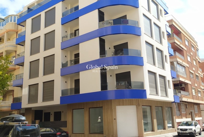 Odsprzedaż - MIESZKANIE -
TORREVIEJA - CENTRE PLAYA DEL CURA LAS PISCINAS