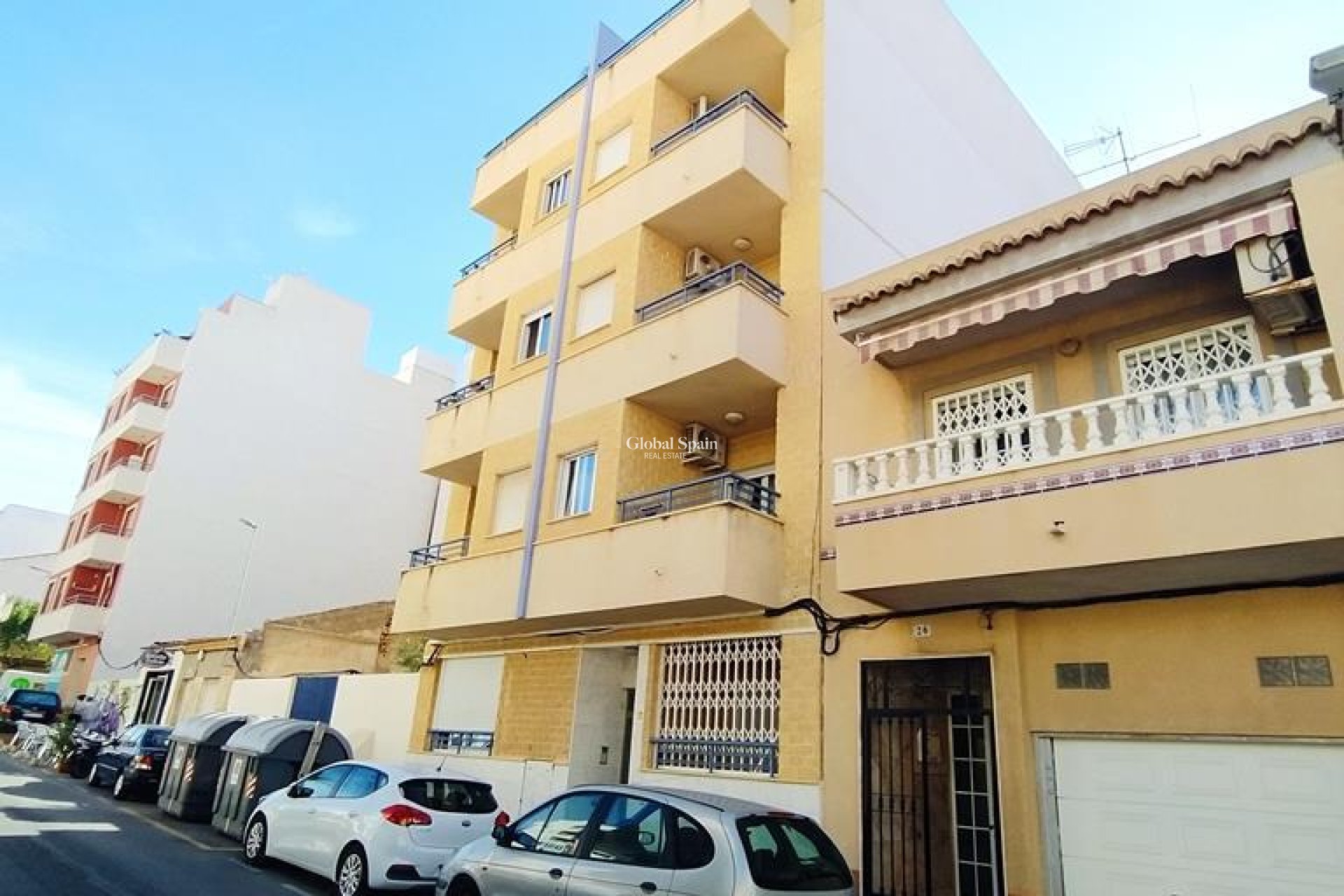 Odsprzedaż - MIESZKANIE -
TORREVIEJA - CENTRO CASCO URBANO