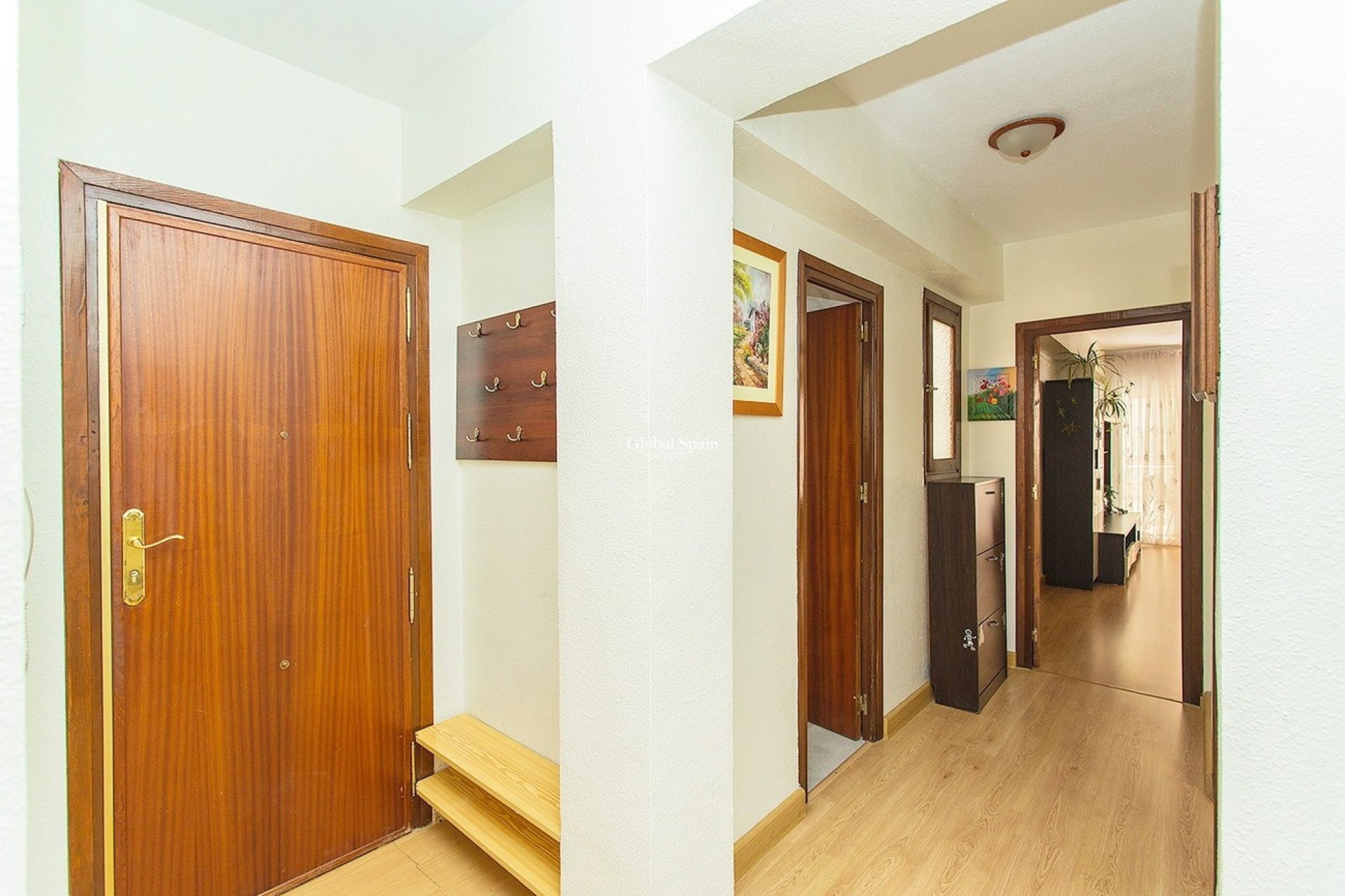 Odsprzedaż - MIESZKANIE -
TORREVIEJA - Centro-Muelle Pesquero
