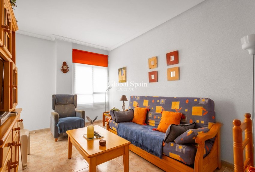 Odsprzedaż - MIESZKANIE -
TORREVIEJA - Centro