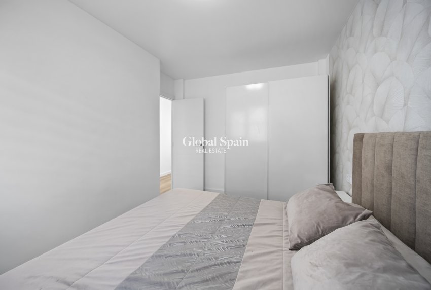 Odsprzedaż - MIESZKANIE -
TORREVIEJA - Centro