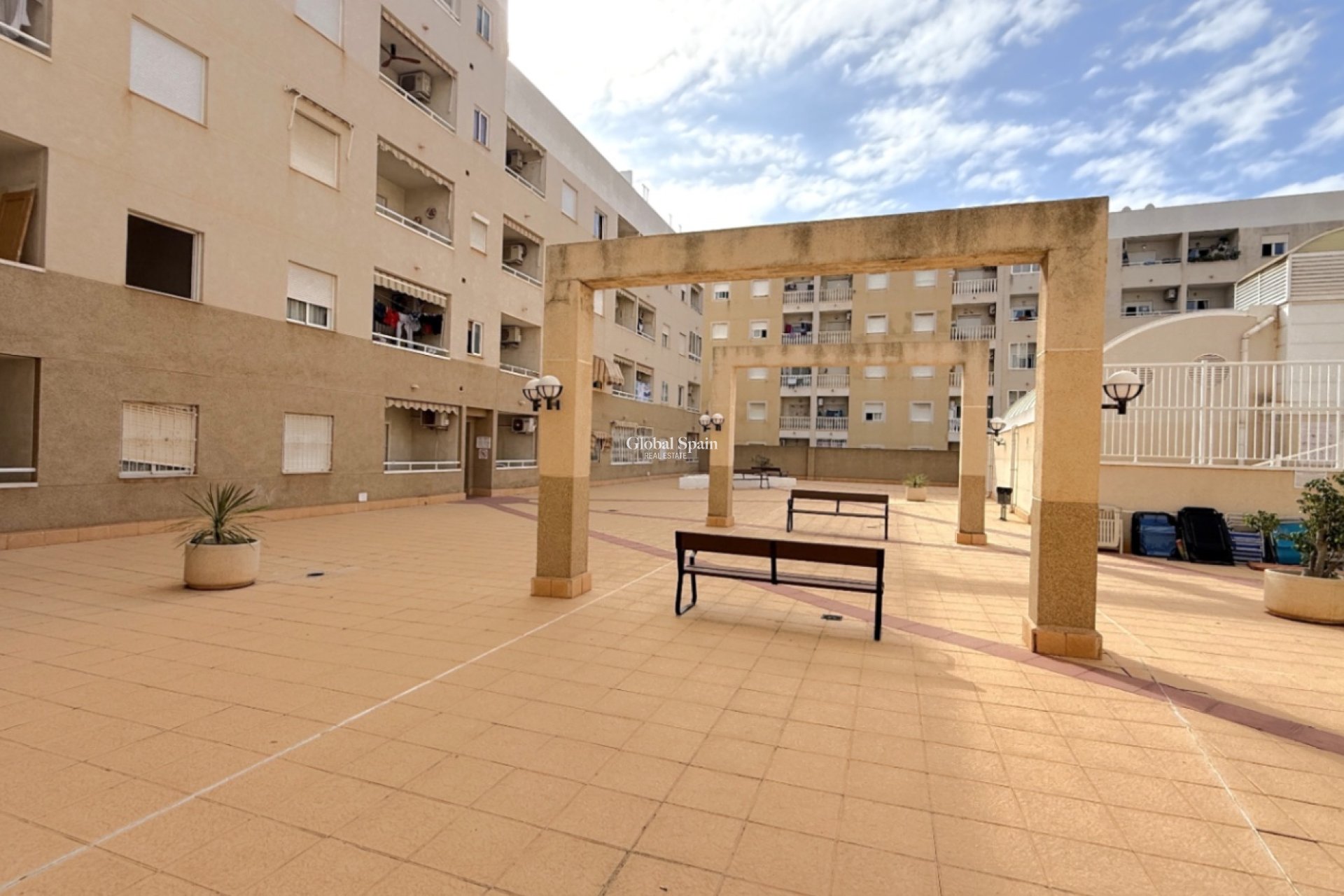 Odsprzedaż - MIESZKANIE -
TORREVIEJA - Costa Blanca Sur