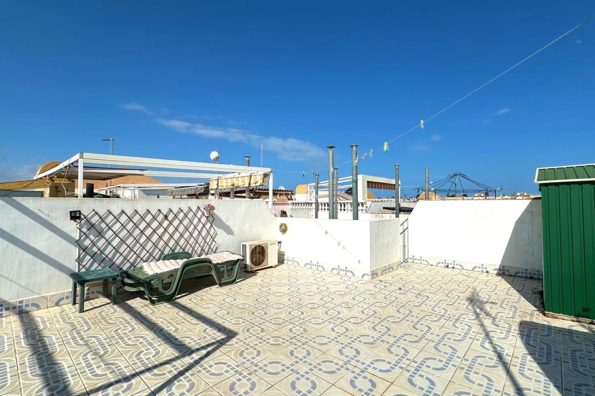 Odsprzedaż - MIESZKANIE -
TORREVIEJA - El limonar