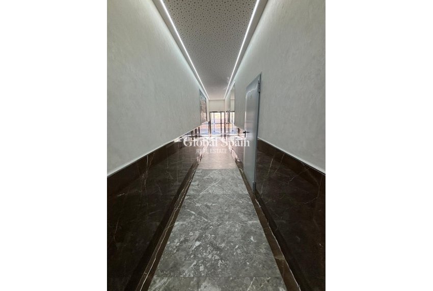 Odsprzedaż - MIESZKANIE -
TORREVIEJA - Estacion de autobuses