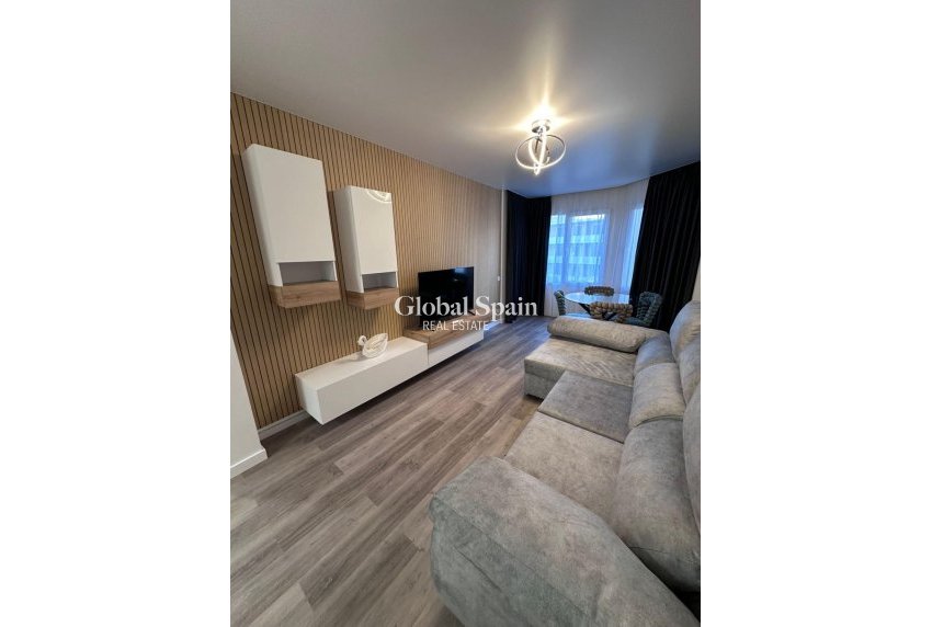 Odsprzedaż - MIESZKANIE -
TORREVIEJA - Estacion de autobuses