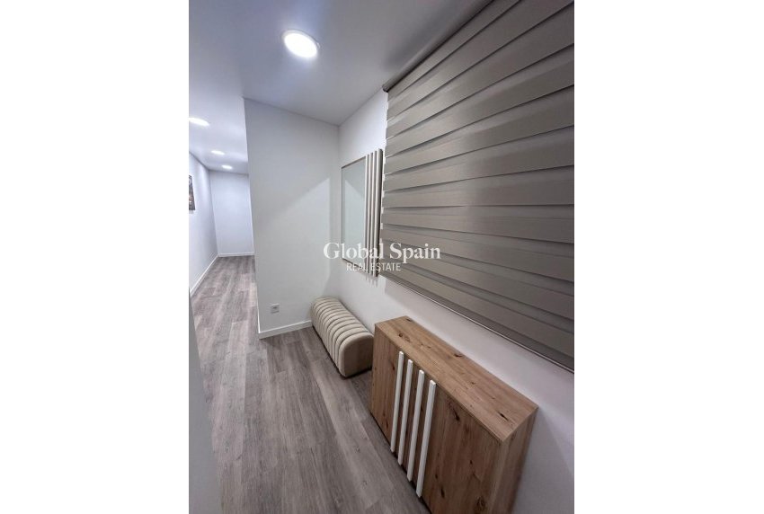 Odsprzedaż - MIESZKANIE -
TORREVIEJA - Estacion de autobuses