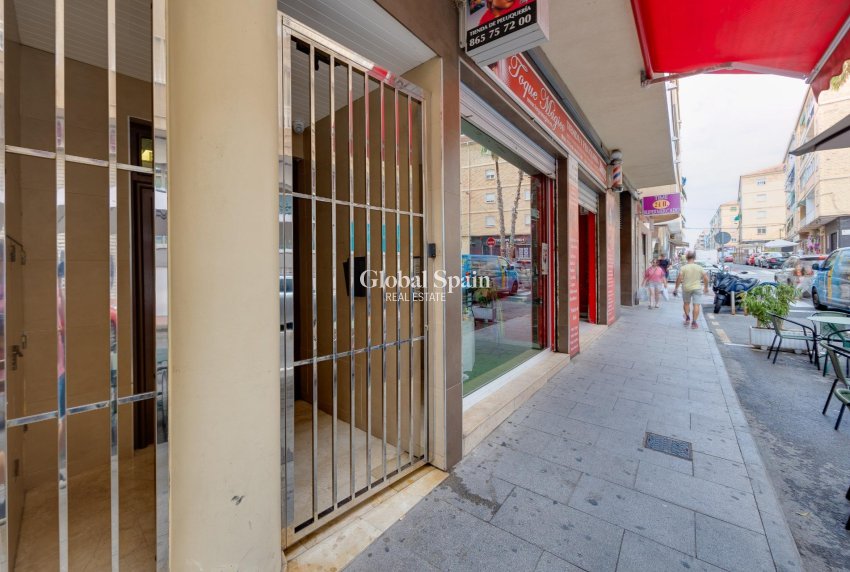 Odsprzedaż - MIESZKANIE -
TORREVIEJA - Estacion de autobuses