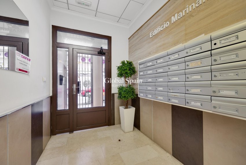 Odsprzedaż - MIESZKANIE -
TORREVIEJA - Estacion de autobuses