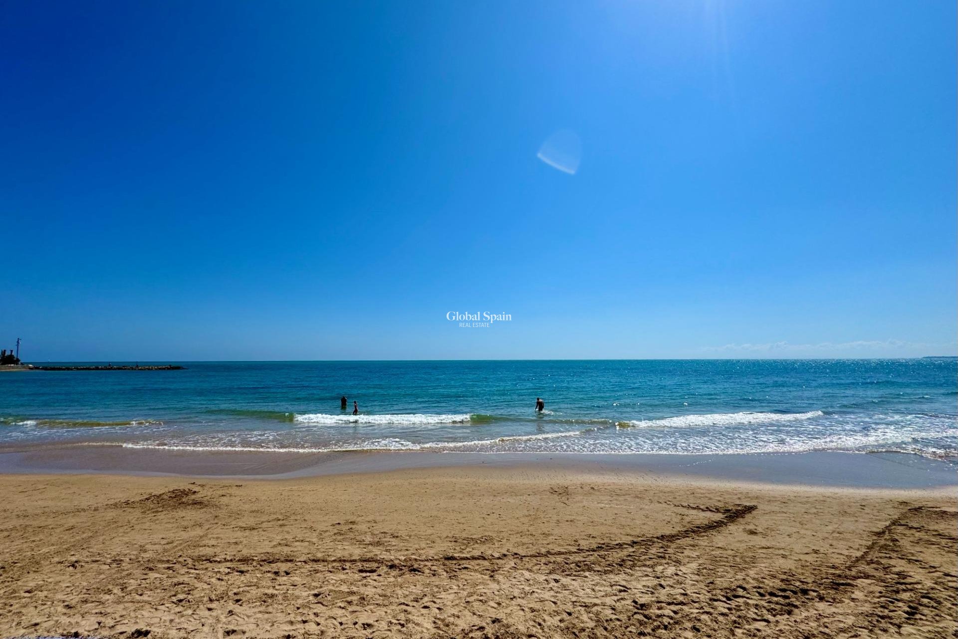 Odsprzedaż - MIESZKANIE -
TORREVIEJA - Estacion de autobuses