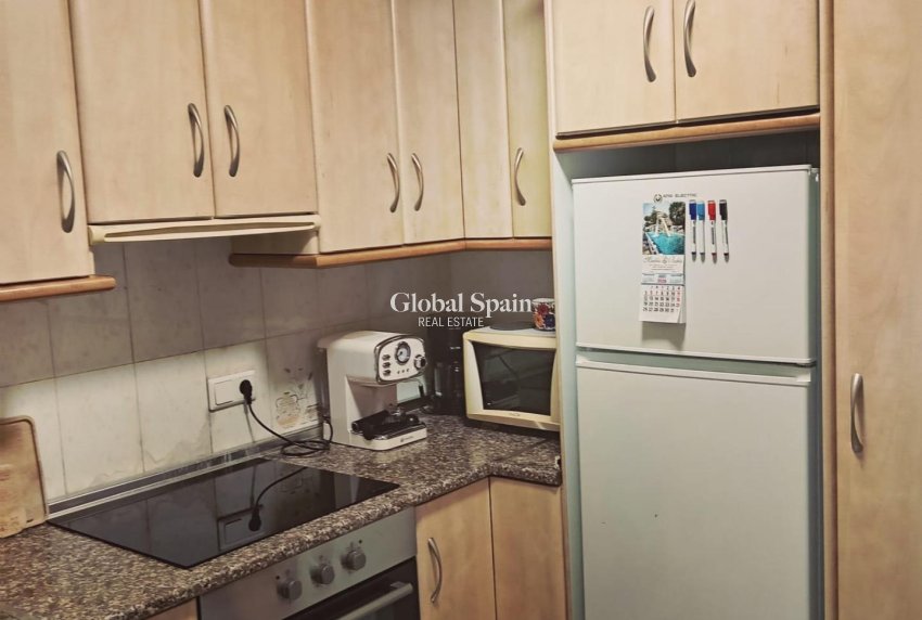 Odsprzedaż - MIESZKANIE -
TORREVIEJA - Estacion de autobuses