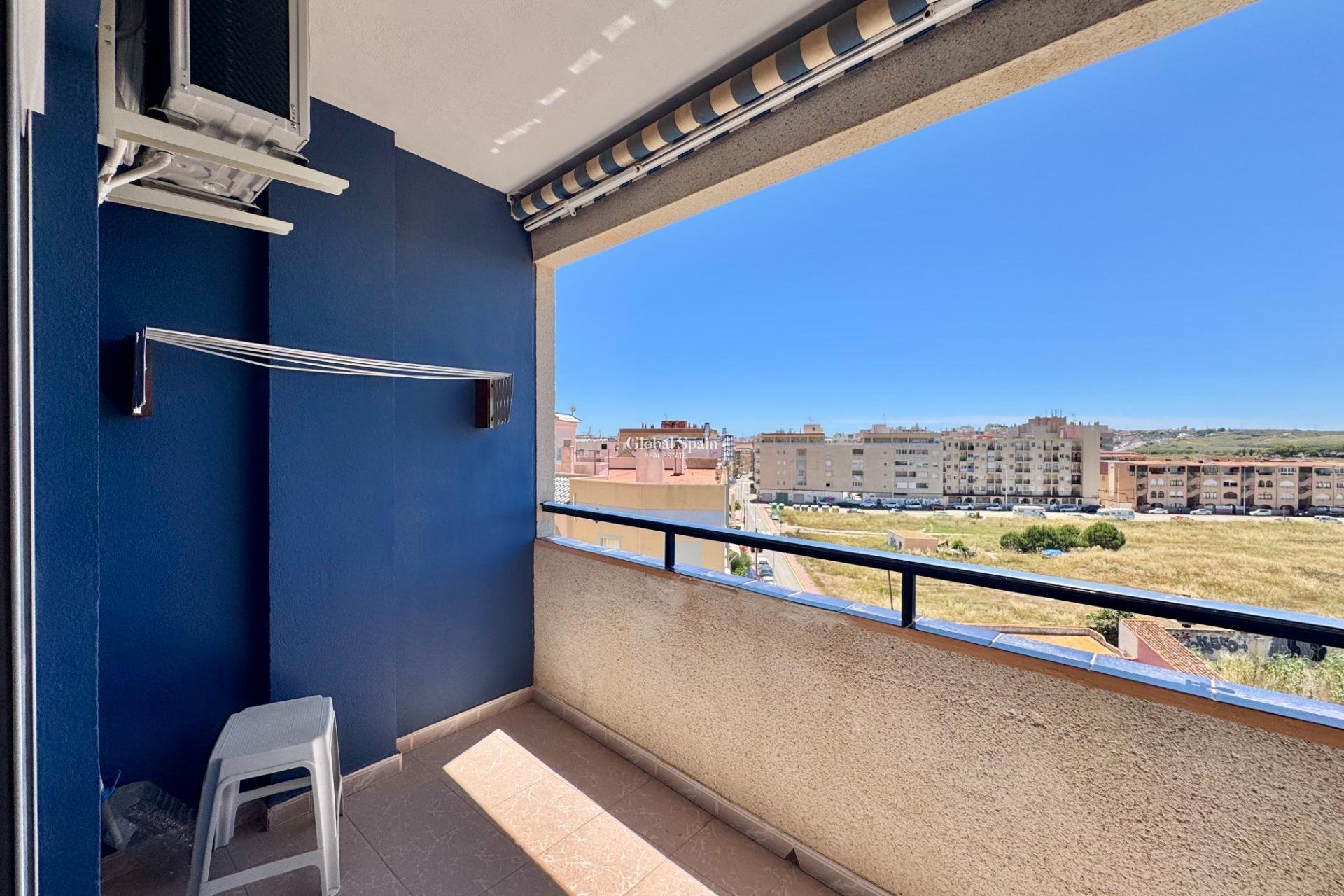 Odsprzedaż - MIESZKANIE -
TORREVIEJA - Gaspar Perrelló