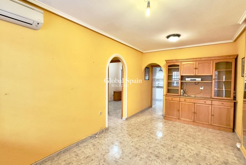 Odsprzedaż - MIESZKANIE -
TORREVIEJA - La Mata pueblo