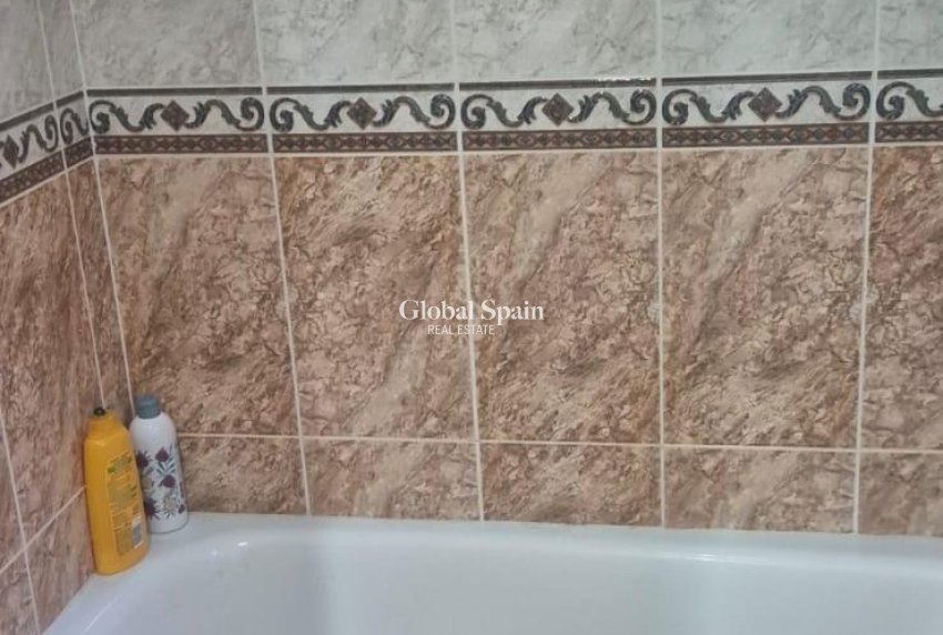 Odsprzedaż - MIESZKANIE -
TORREVIEJA - La Mata pueblo