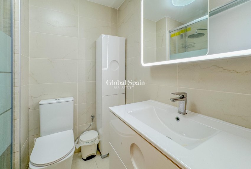 Odsprzedaż - MIESZKANIE -
TORREVIEJA - La Mata pueblo