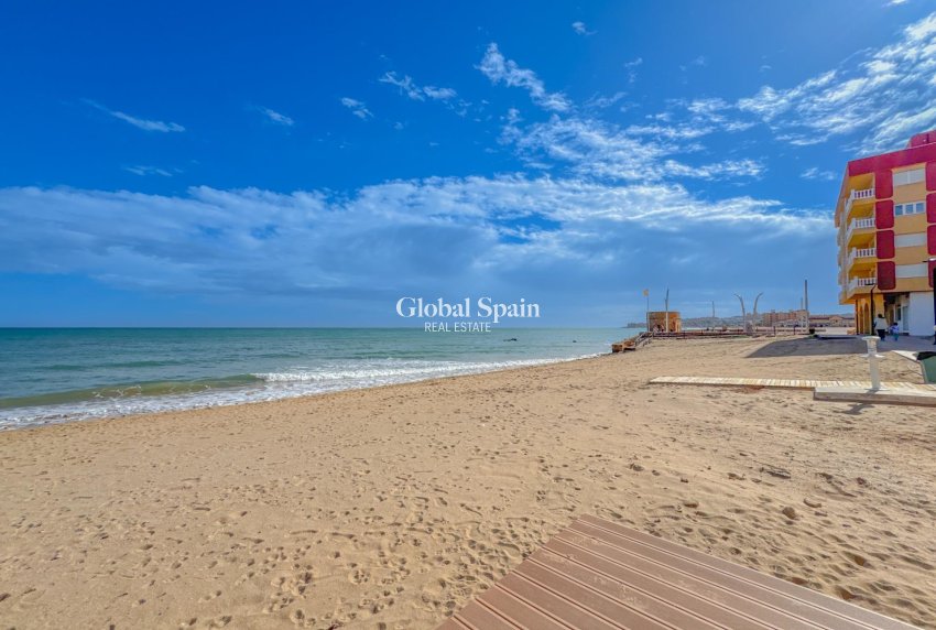 Odsprzedaż - MIESZKANIE -
TORREVIEJA - La Mata pueblo