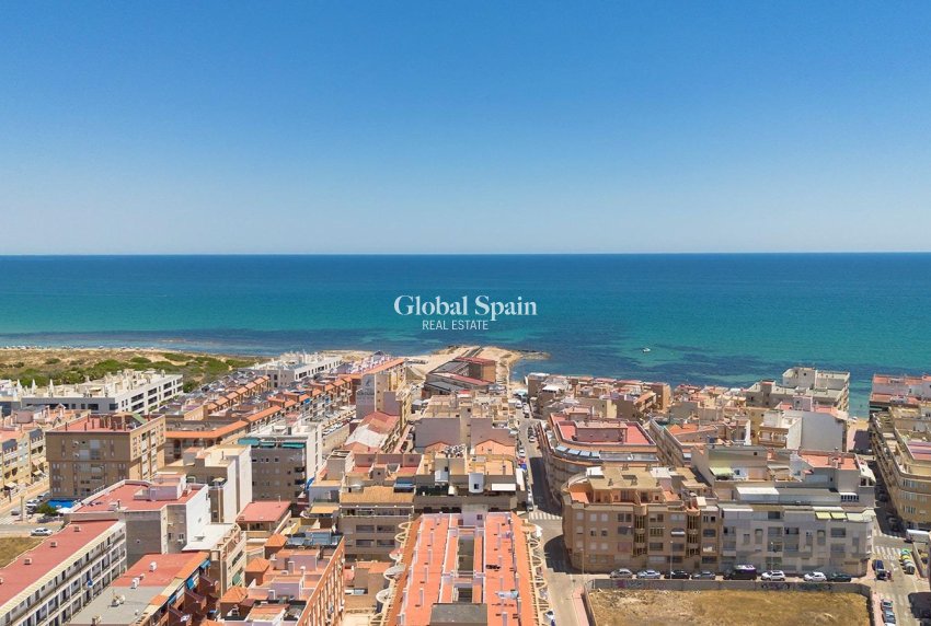 Odsprzedaż - MIESZKANIE -
TORREVIEJA - La Mata pueblo