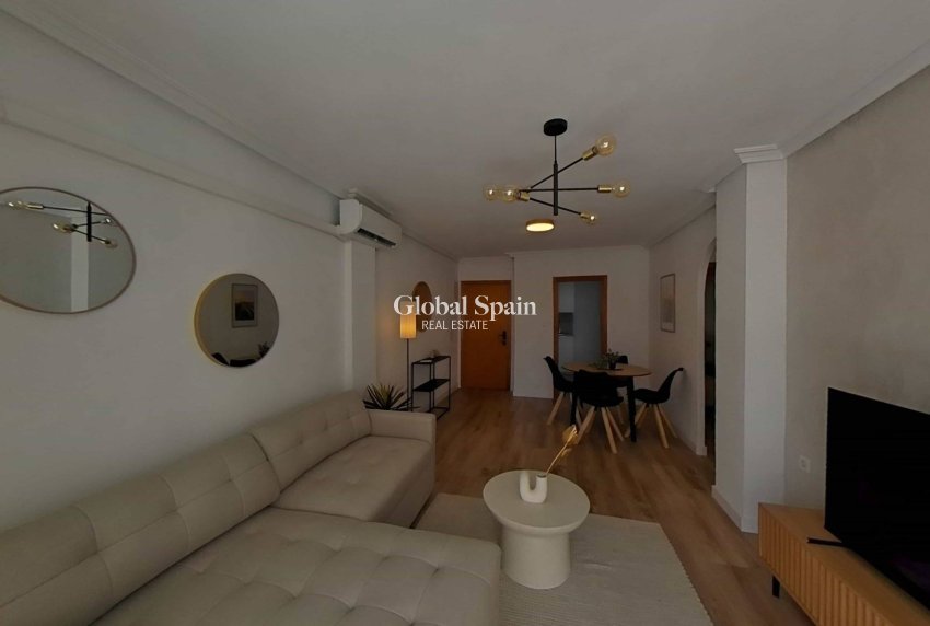 Odsprzedaż - MIESZKANIE -
TORREVIEJA - La Mata pueblo