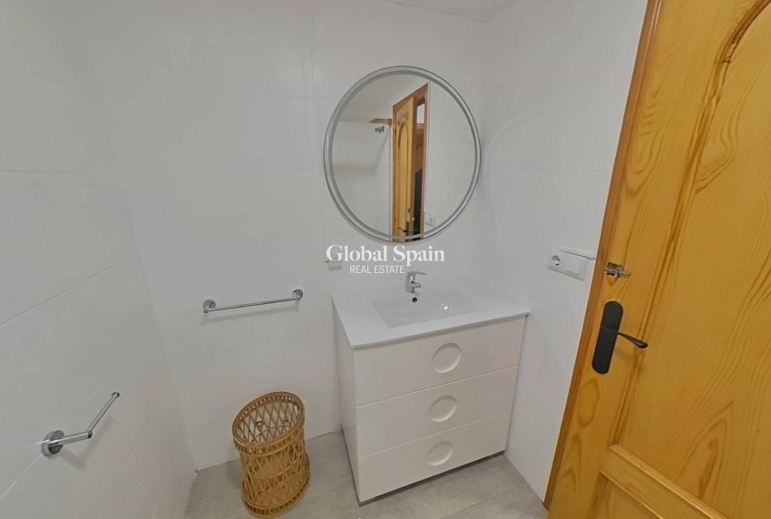 Odsprzedaż - MIESZKANIE -
TORREVIEJA - La Mata pueblo