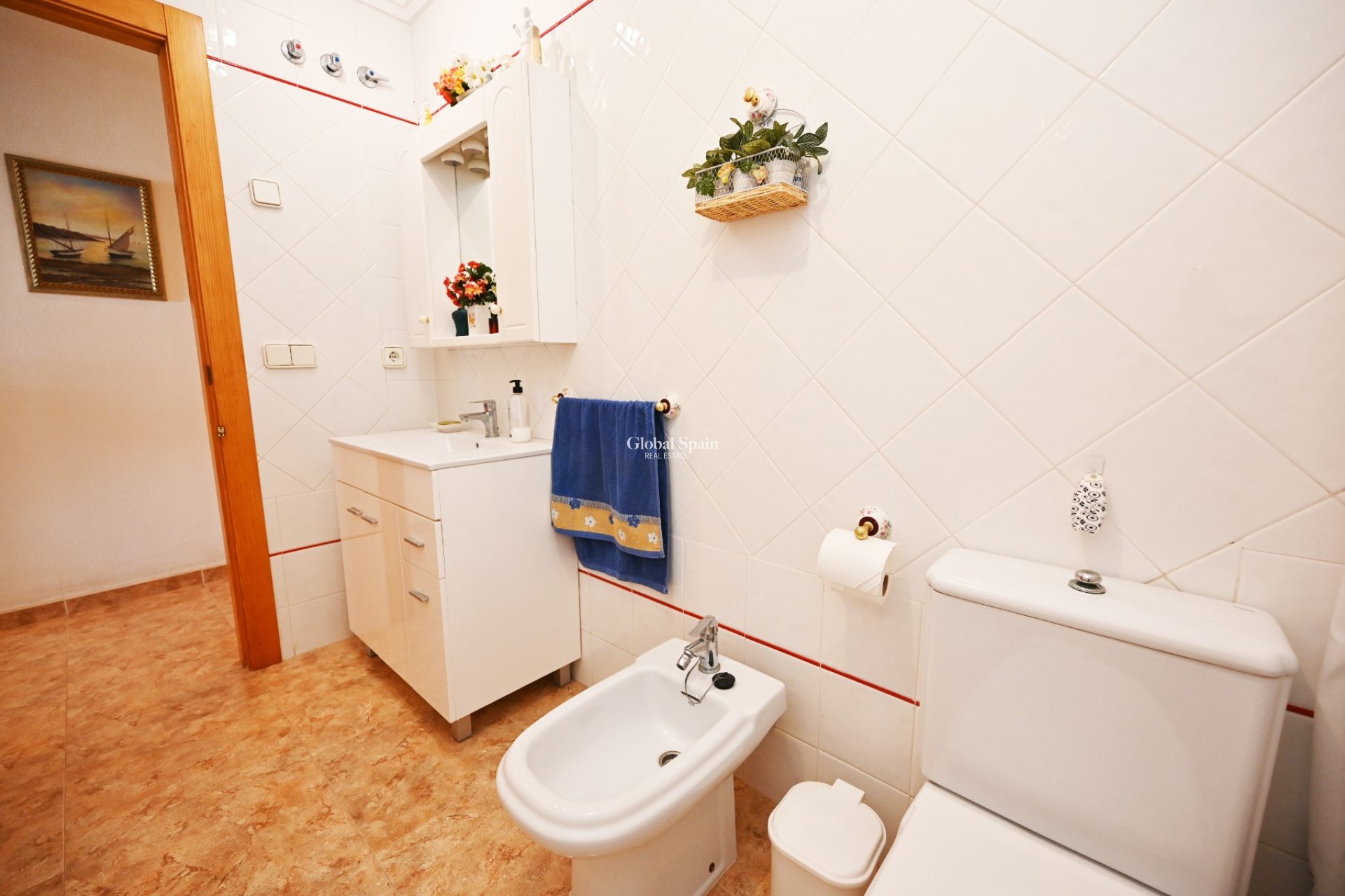 Odsprzedaż - MIESZKANIE -
TORREVIEJA - La Mata