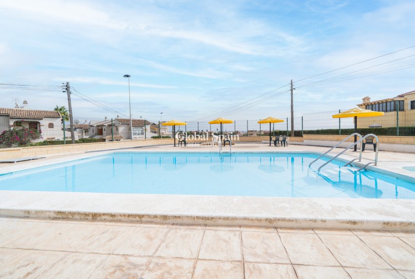 Odsprzedaż - MIESZKANIE -
TORREVIEJA - La Mata