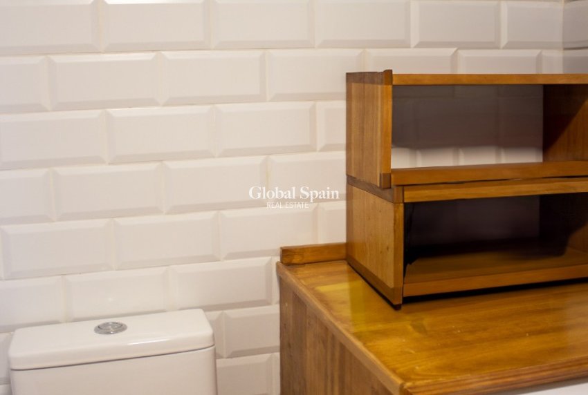 Odsprzedaż - MIESZKANIE -
TORREVIEJA - La Mata