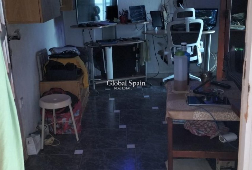 Odsprzedaż - MIESZKANIE -
TORREVIEJA - La Mata