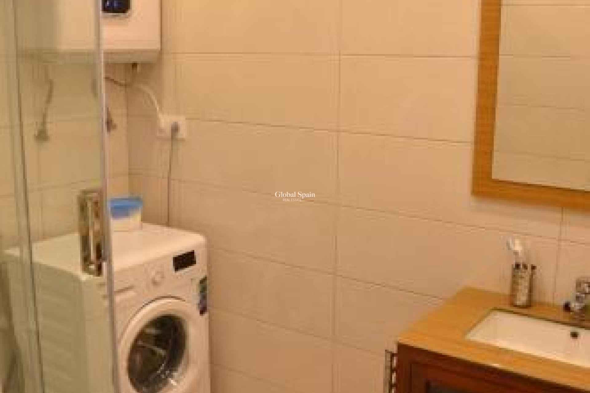 Odsprzedaż - MIESZKANIE -
TORREVIEJA - La Mata