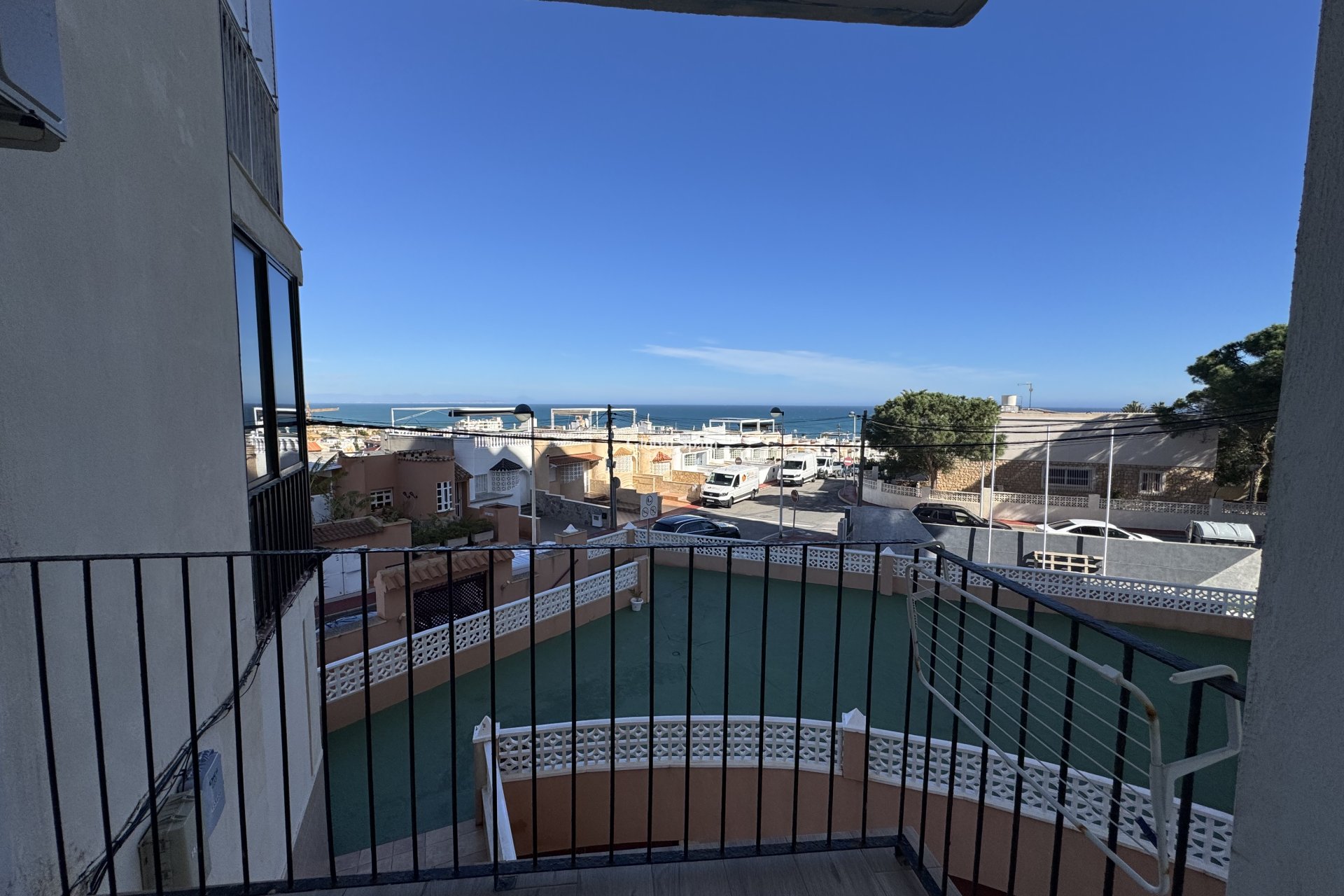 Odsprzedaż - MIESZKANIE -
TORREVIEJA - La Mata
