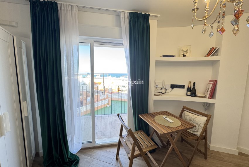 Odsprzedaż - MIESZKANIE -
TORREVIEJA - La Mata