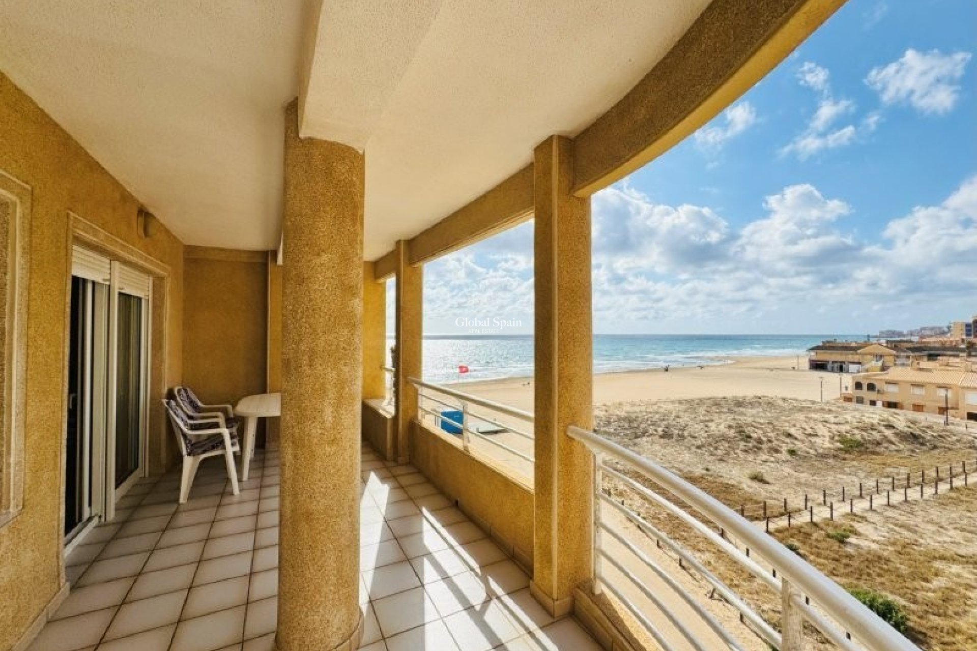 Odsprzedaż - MIESZKANIE -
TORREVIEJA - La Mata