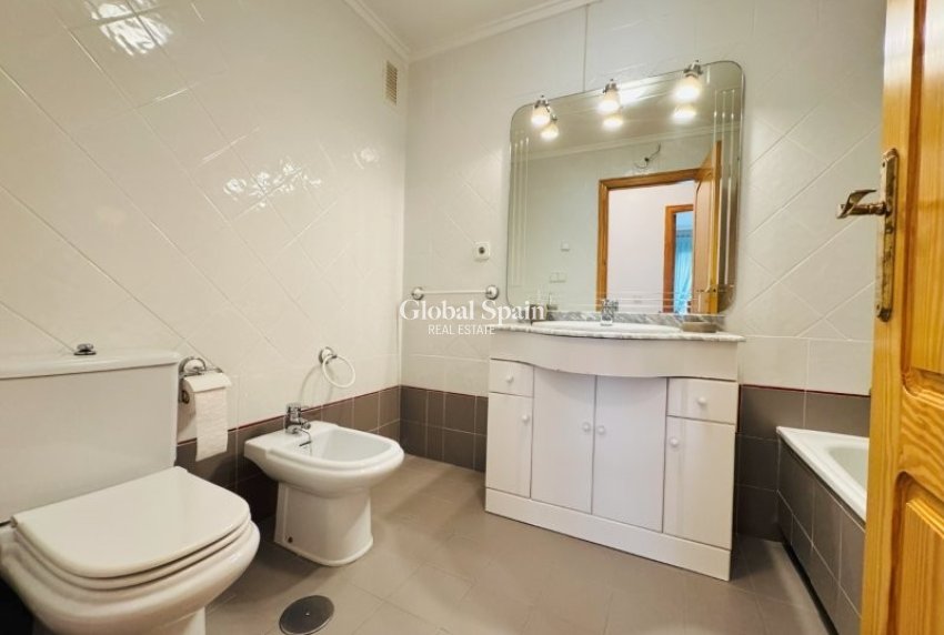 Odsprzedaż - MIESZKANIE -
TORREVIEJA - La Mata