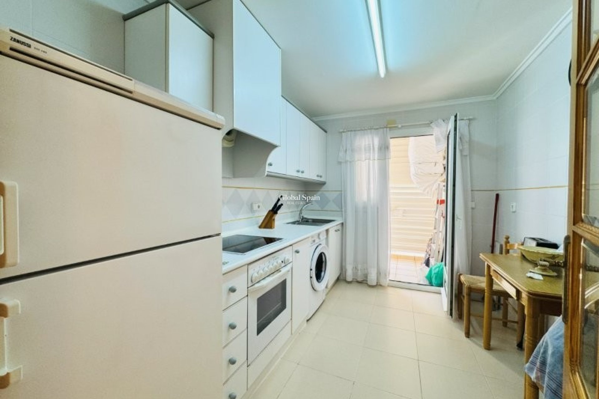 Odsprzedaż - MIESZKANIE -
TORREVIEJA - La Mata