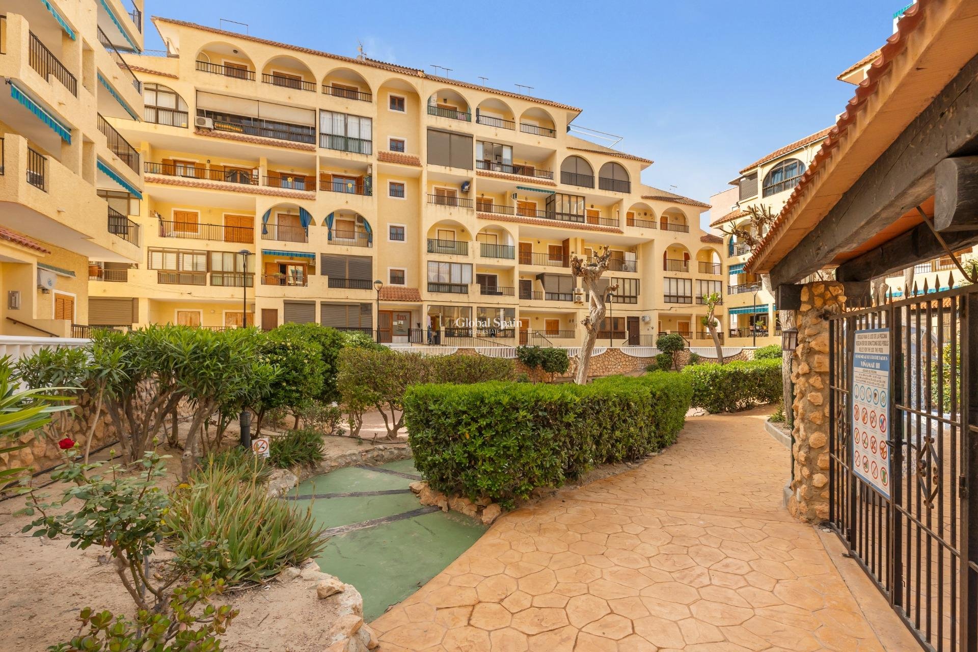 Odsprzedaż - MIESZKANIE -
TORREVIEJA - La Mata