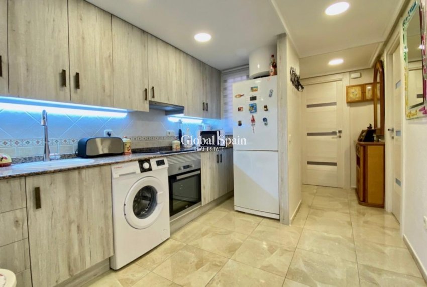 Odsprzedaż - MIESZKANIE -
TORREVIEJA - La Mata