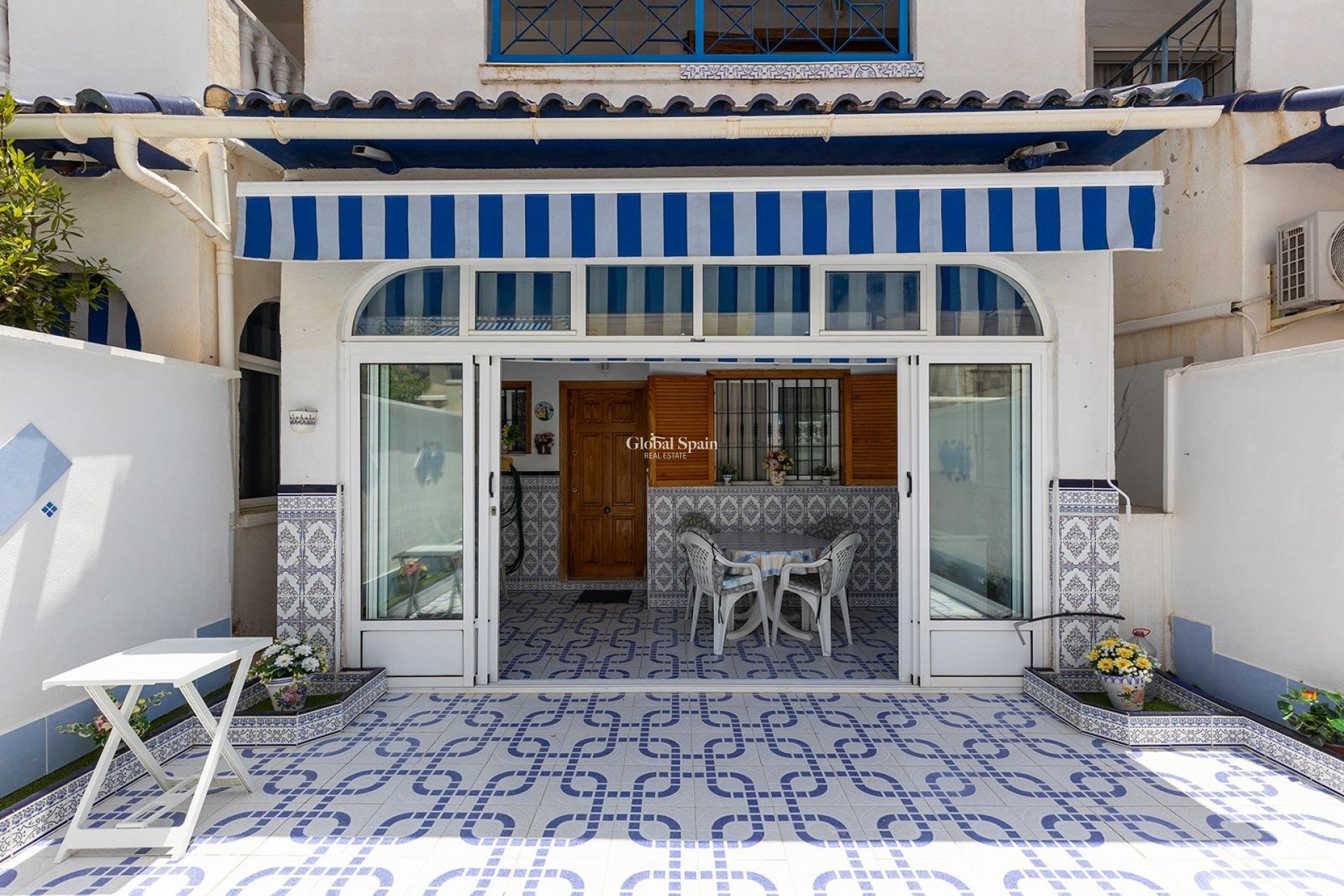 Odsprzedaż - MIESZKANIE -
TORREVIEJA - La Mata