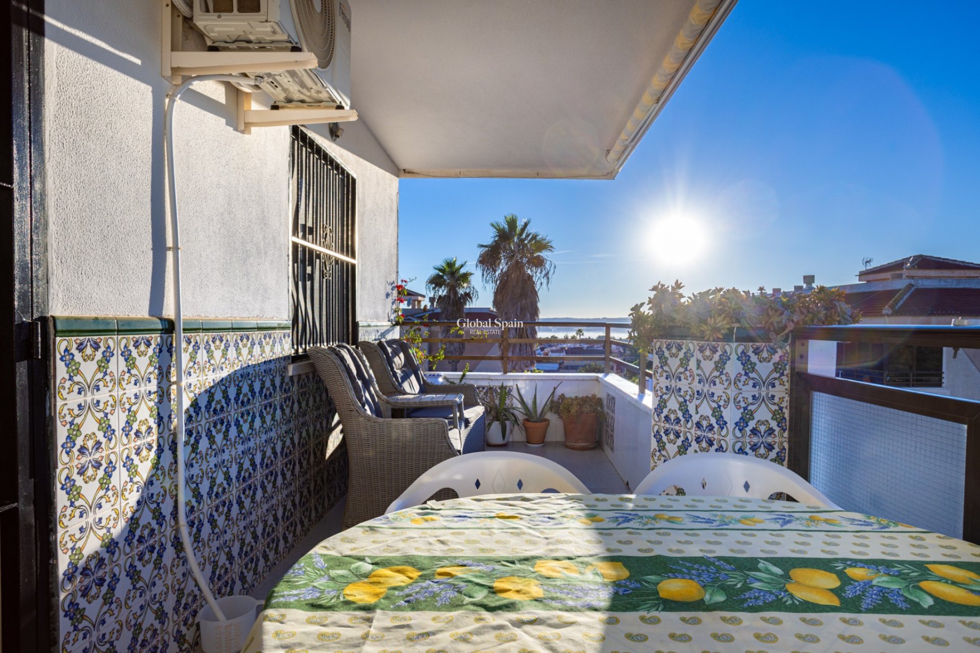 Odsprzedaż - MIESZKANIE -
TORREVIEJA - La Siesta