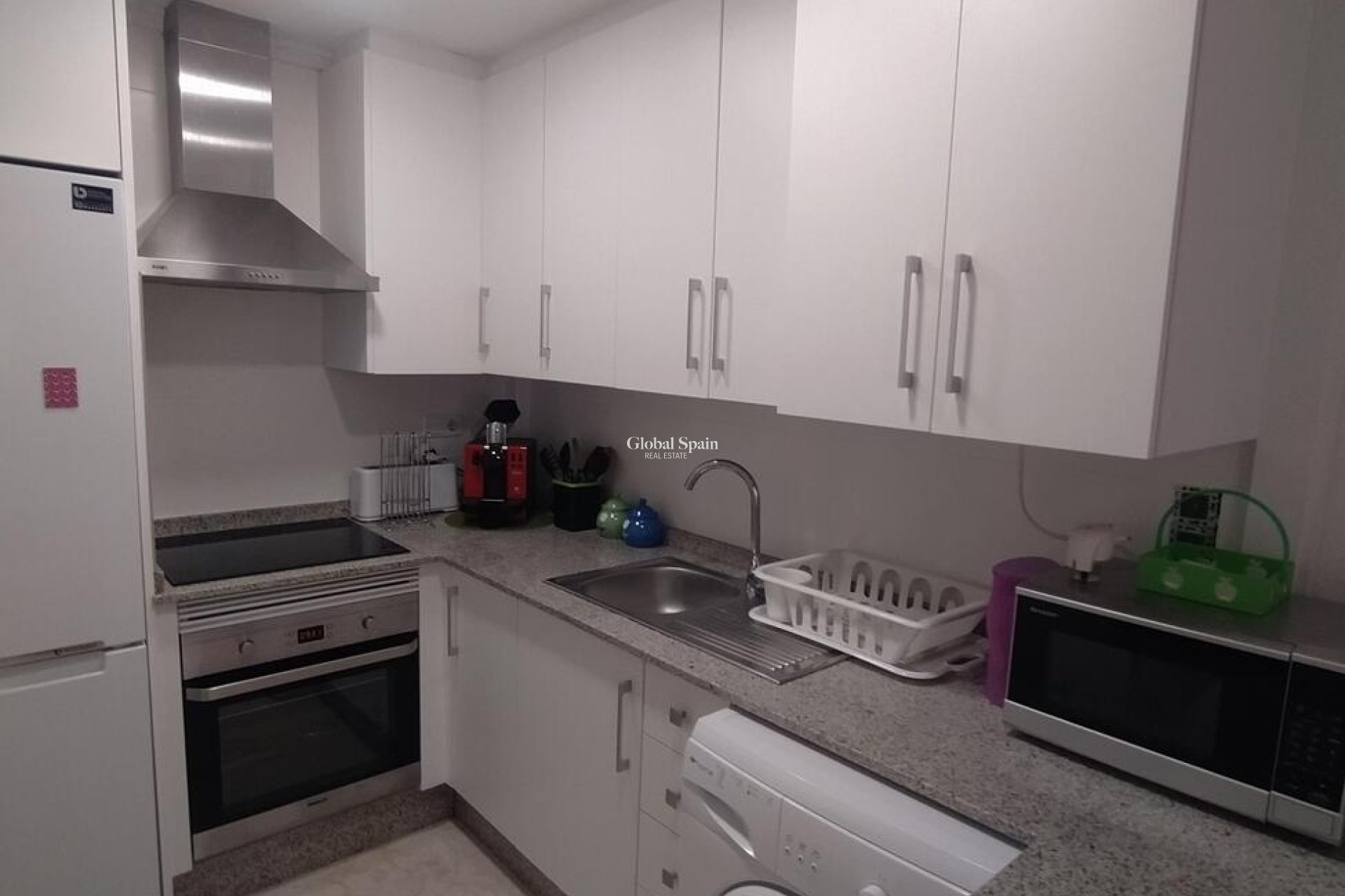 Odsprzedaż - MIESZKANIE -
TORREVIEJA - LA VELETA MAR AZUL