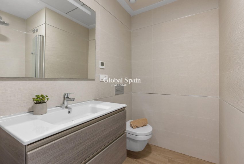 Odsprzedaż - MIESZKANIE -
TORREVIEJA - LOS BALCONES - LOS ALTOS