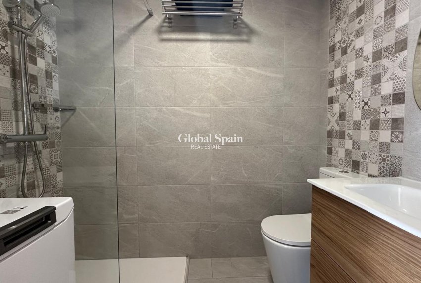 Odsprzedaż - MIESZKANIE -
TORREVIEJA - LOS BALCONES - LOS ALTOS