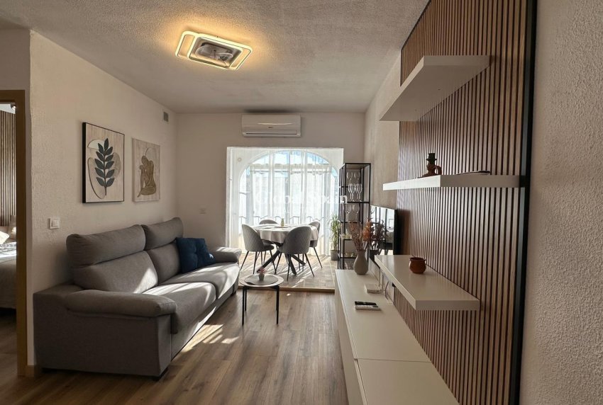 Odsprzedaż - MIESZKANIE -
TORREVIEJA - LOS BALCONES - LOS ALTOS