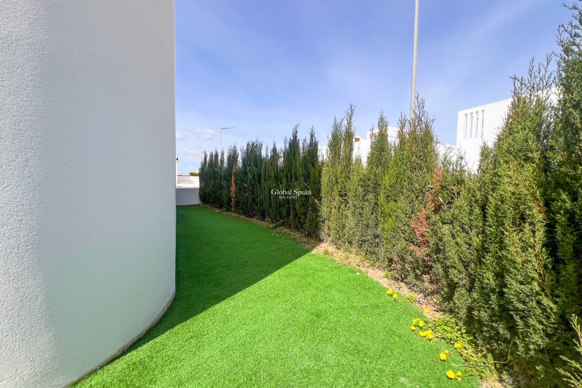 Odsprzedaż - MIESZKANIE -
TORREVIEJA - LOS BALCONES - LOS ALTOS
