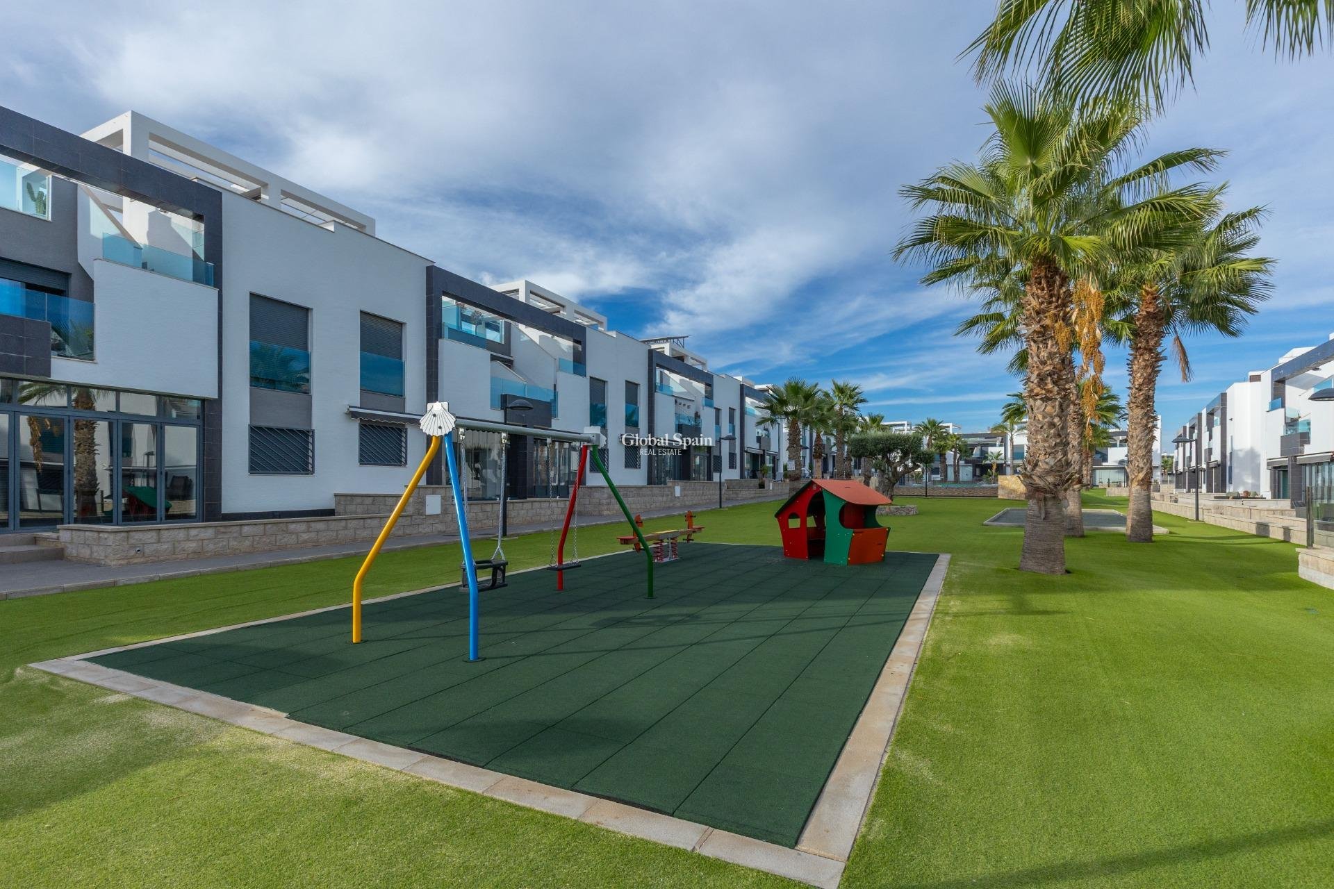 Odsprzedaż - MIESZKANIE -
TORREVIEJA - LOS BALCONES - LOS ALTOS
