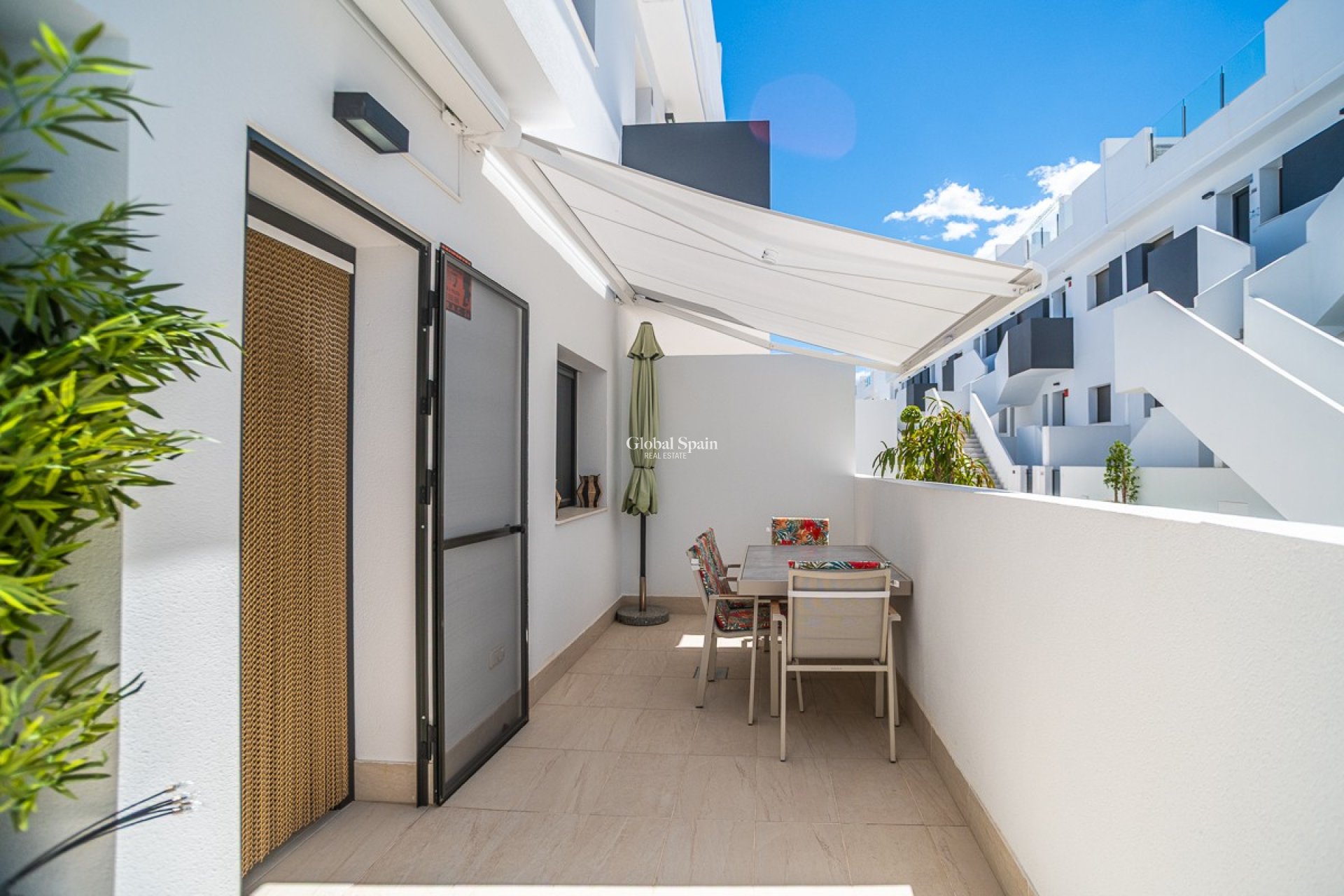 Odsprzedaż - MIESZKANIE -
TORREVIEJA - LOS BALCONES - LOS ALTOS